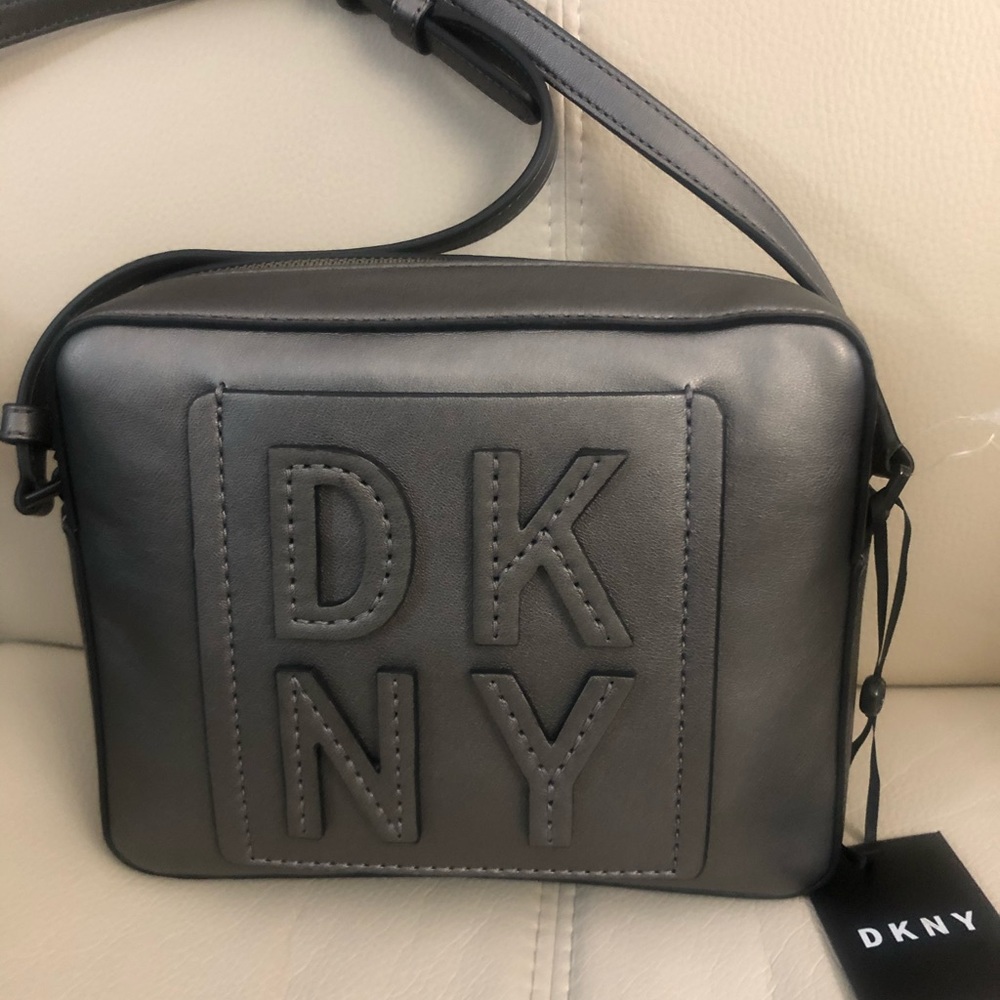 DKNY CROSSBODY BAG